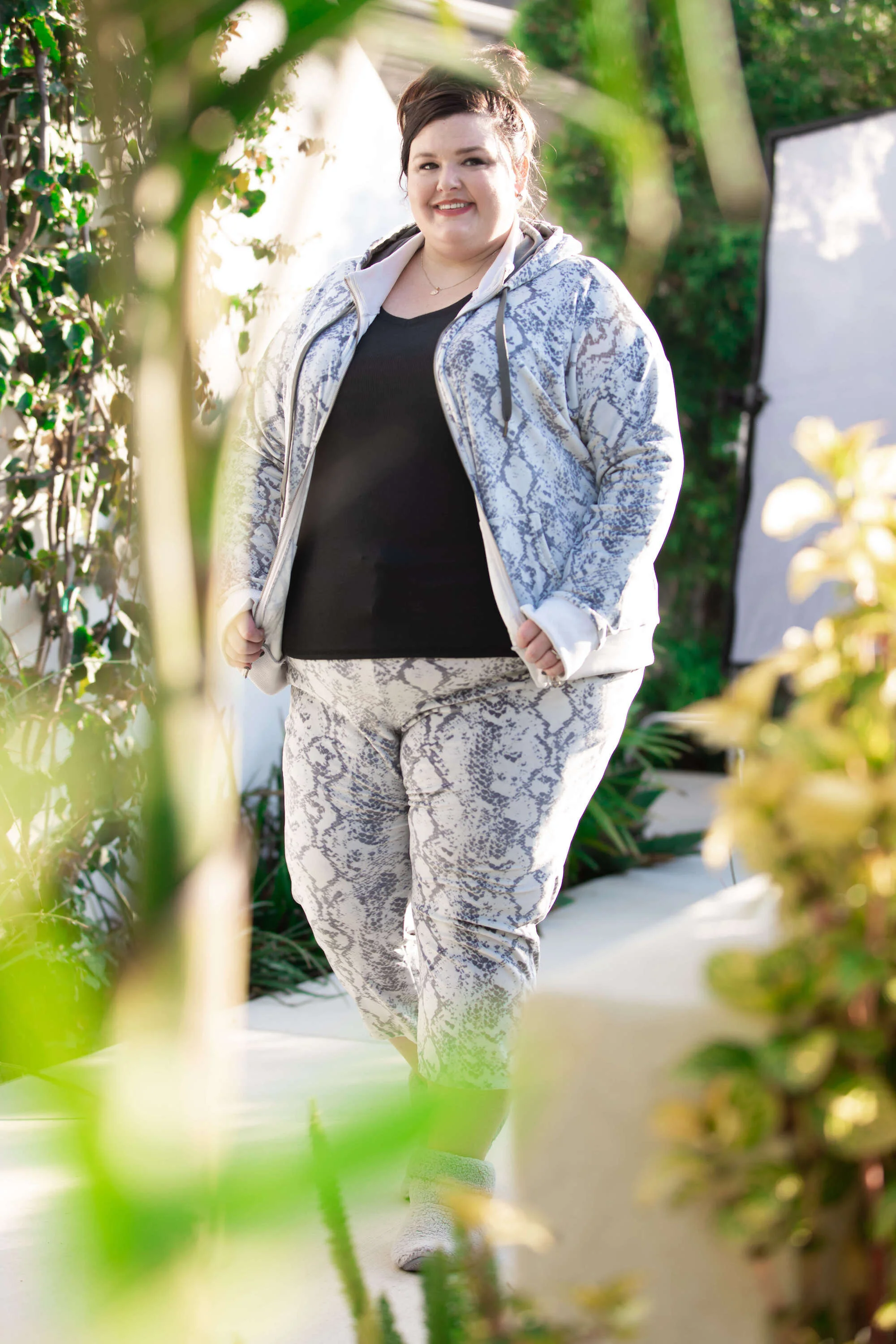 Bethany Zip Front Hoodie - Image 5