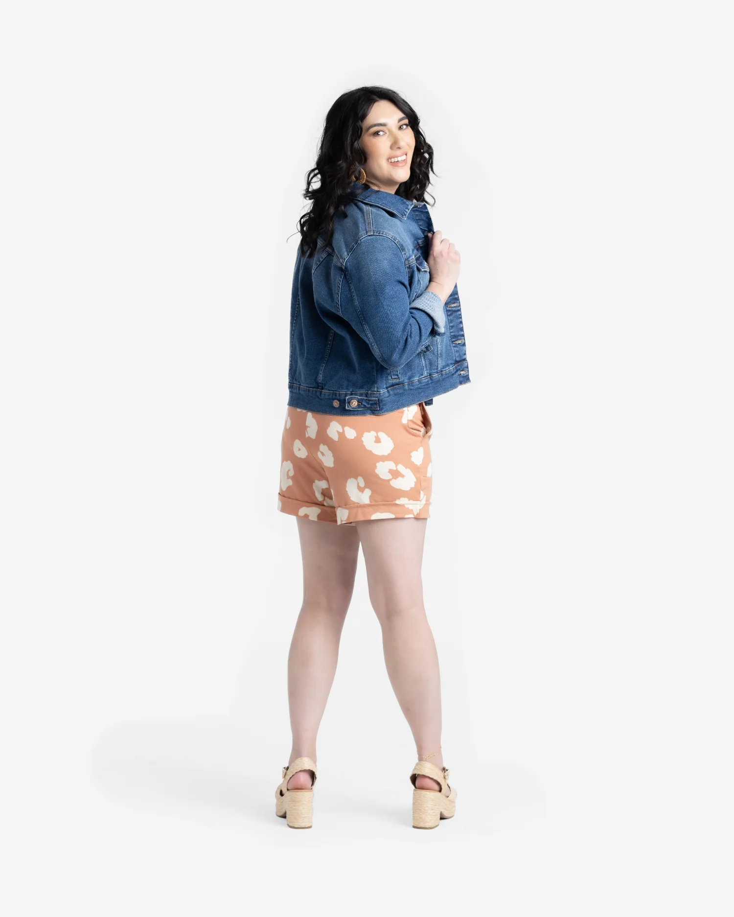 Jessica Patch Pocket Shorts - Image 6